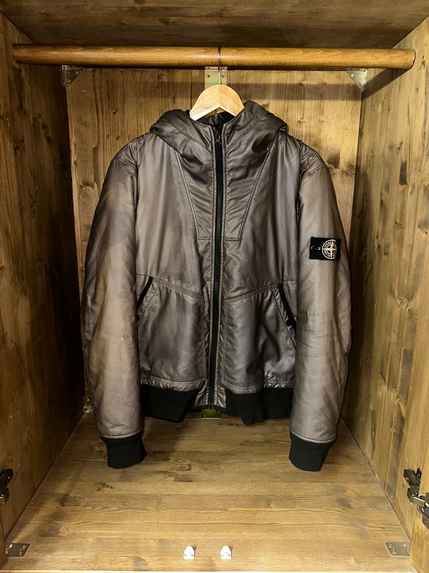 AW012 THERMO REFLECTIVE