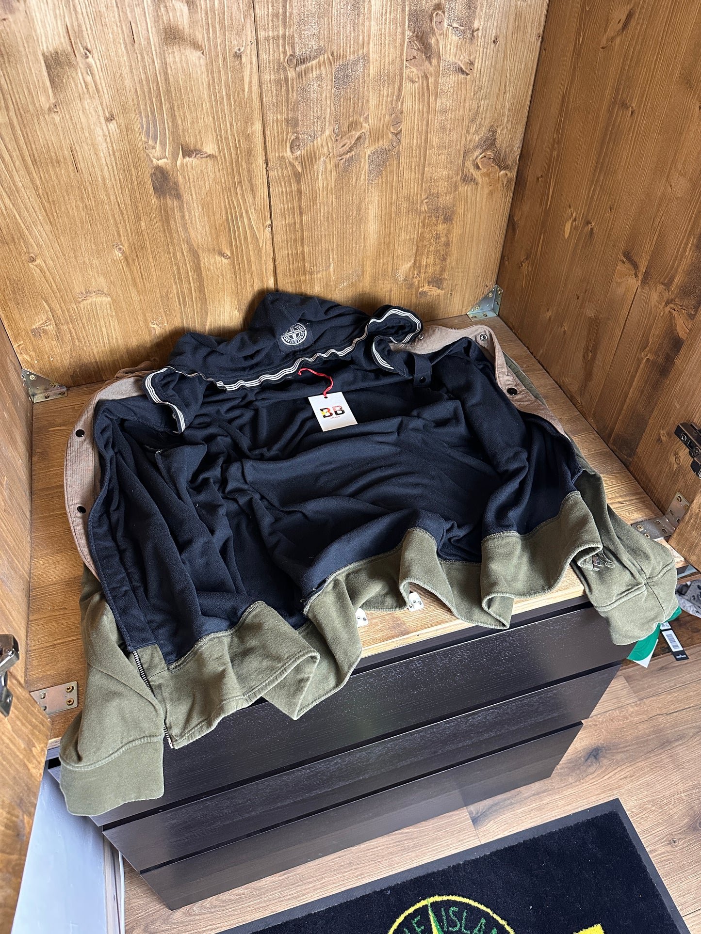 AW05 DUAL LAYER COTTON HOODIE  in Olive Green