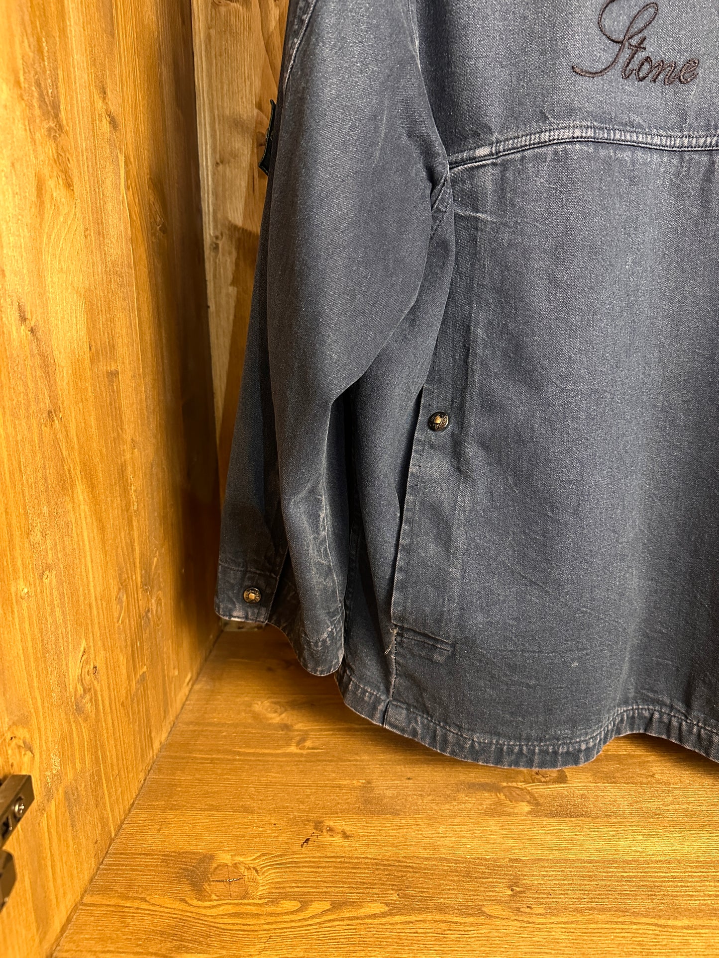 SS88 DENIM CARPENTER WITH BLACK SPELLOUT in Denim Blue