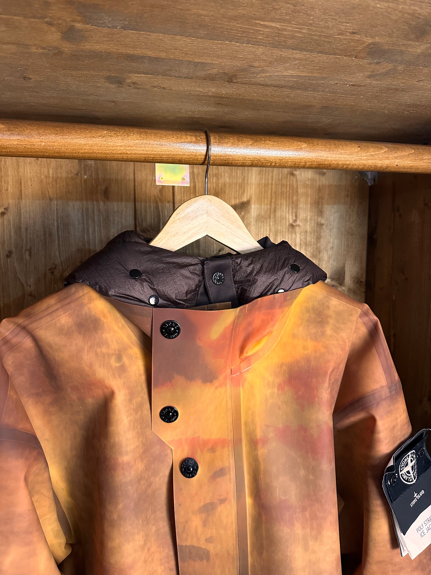 AW22 POLY STRATA ICE JACKET in Yellow Sun & Terra Brown