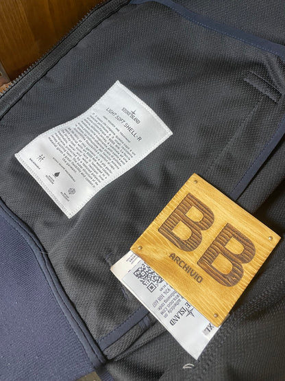 Ligh soft shell R blue