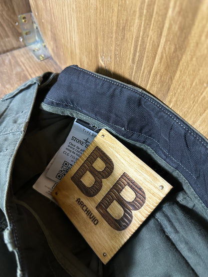 MILITARY GREEN JEANS