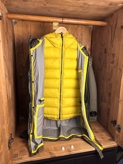 AW25 C.P. COMPANY GORE-G TYPE “LA MILLE” JACKET in Olive Green & Neon Yellow
