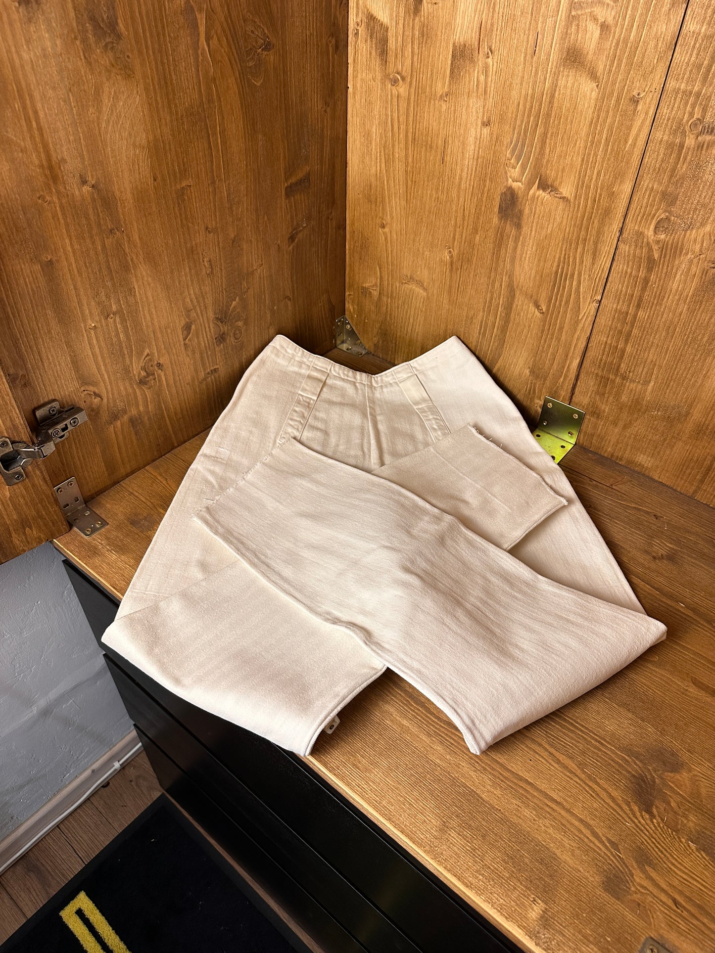 SS84 COTTON MARINA PANTS in Pure White