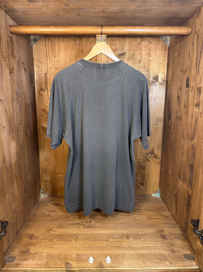 SS92 SPELL-OUT TEE in faded brown