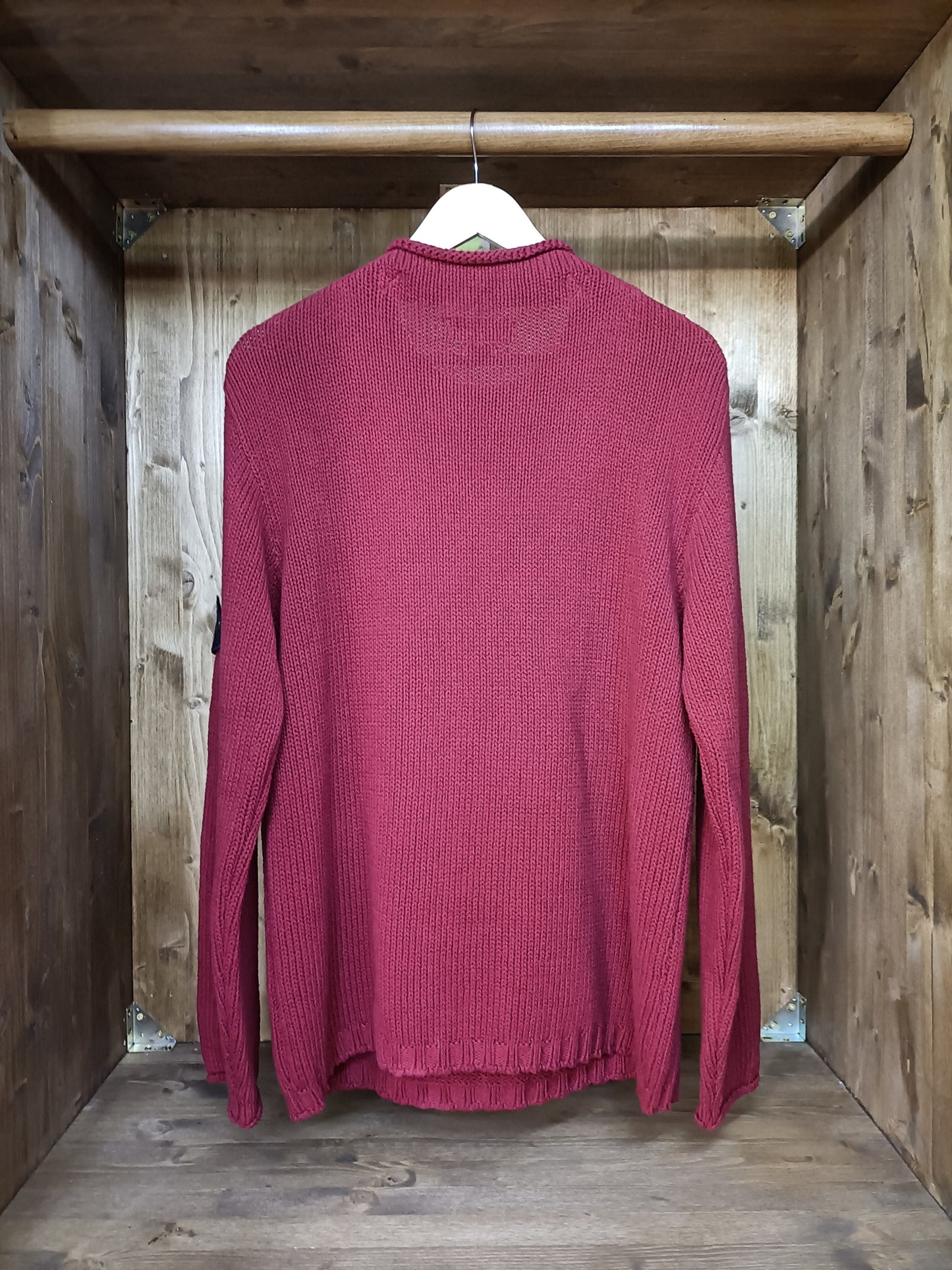 Red jumpers