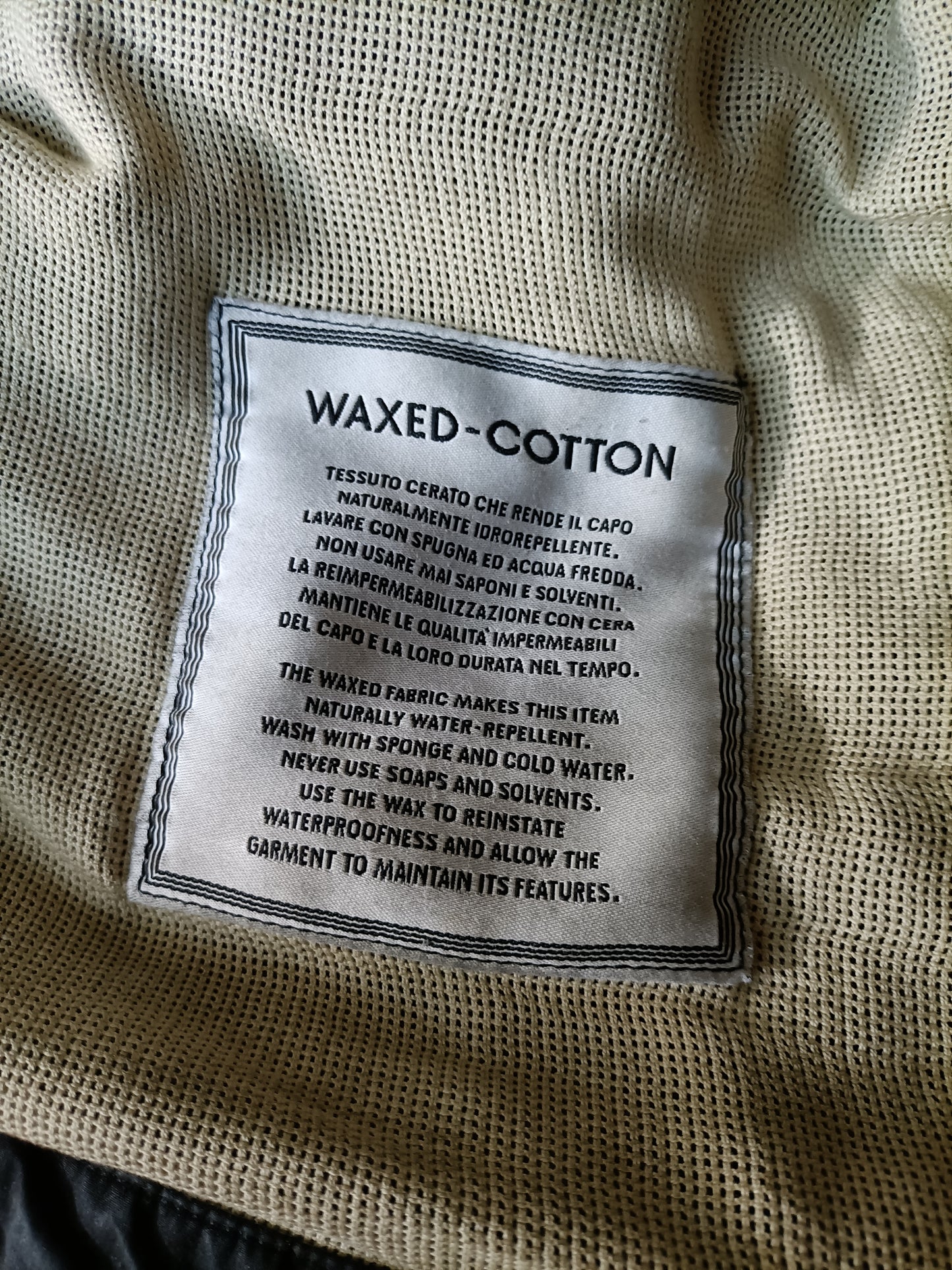 Waxed Cotton 1999