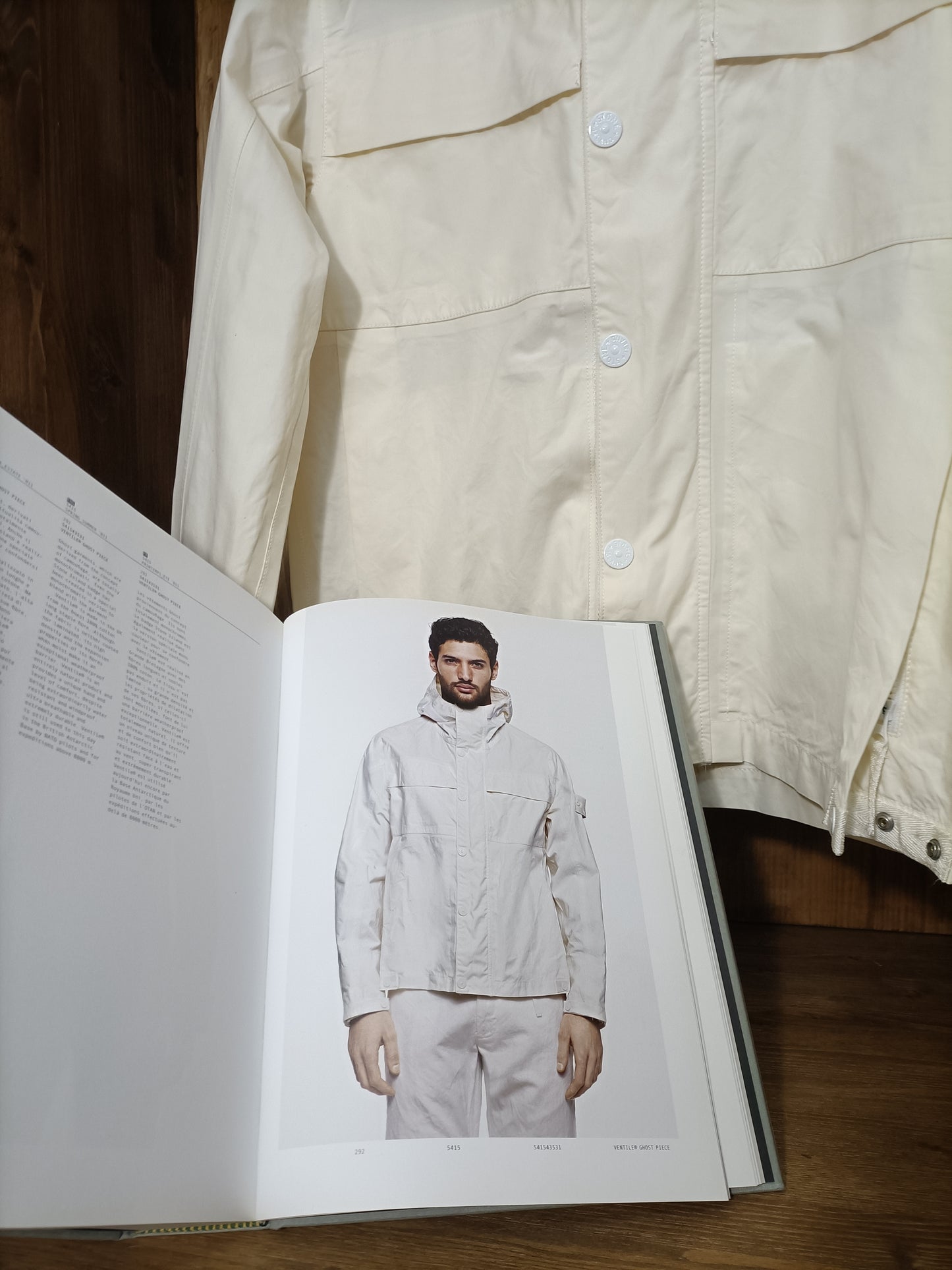 Ventile Ghost White from archivio