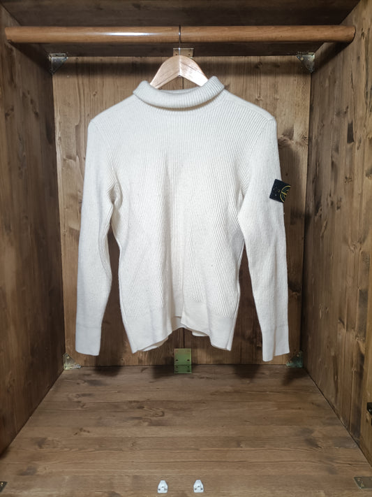 Cream turtleneck jumper