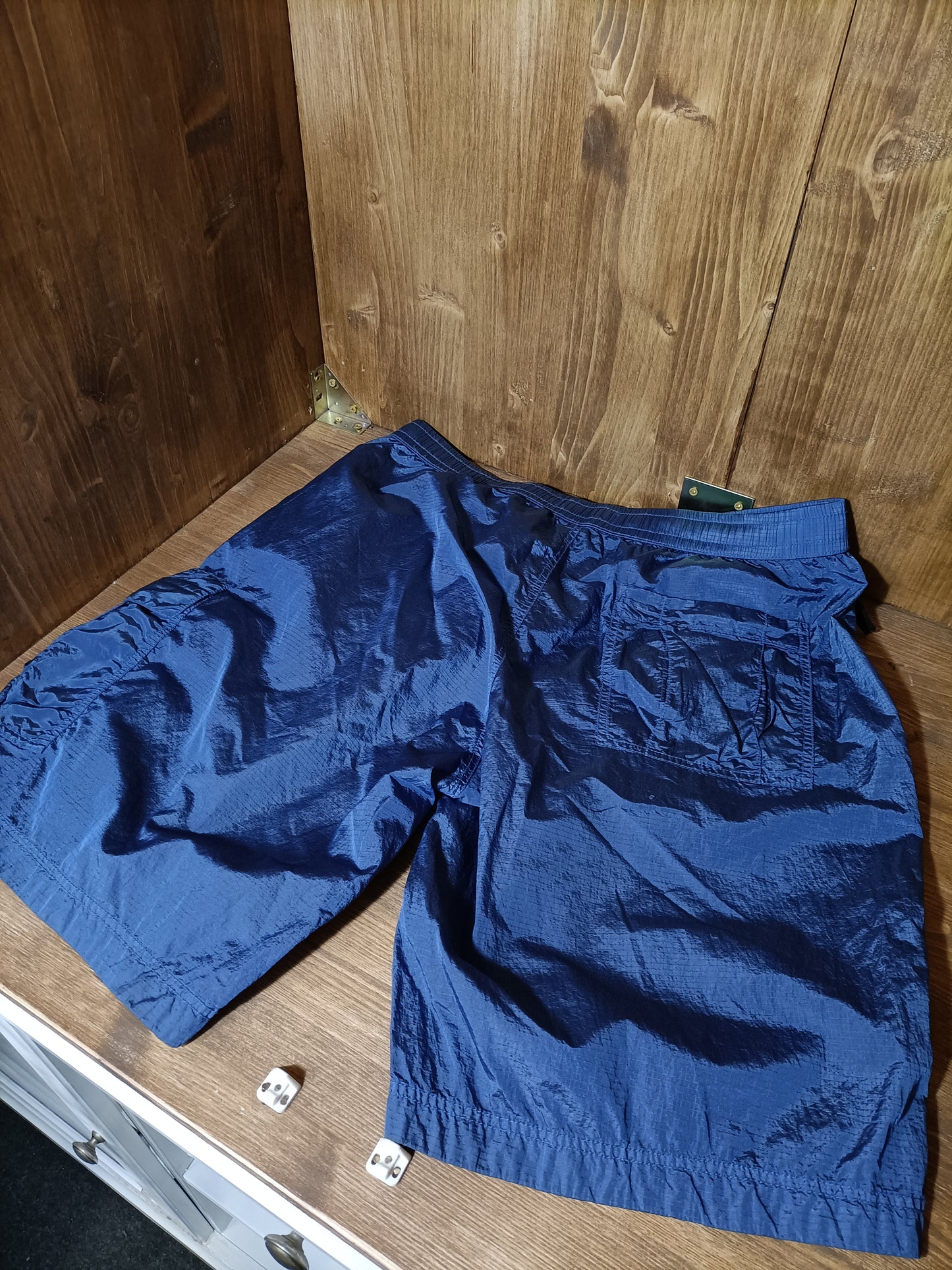 Nylon metal grid shorts