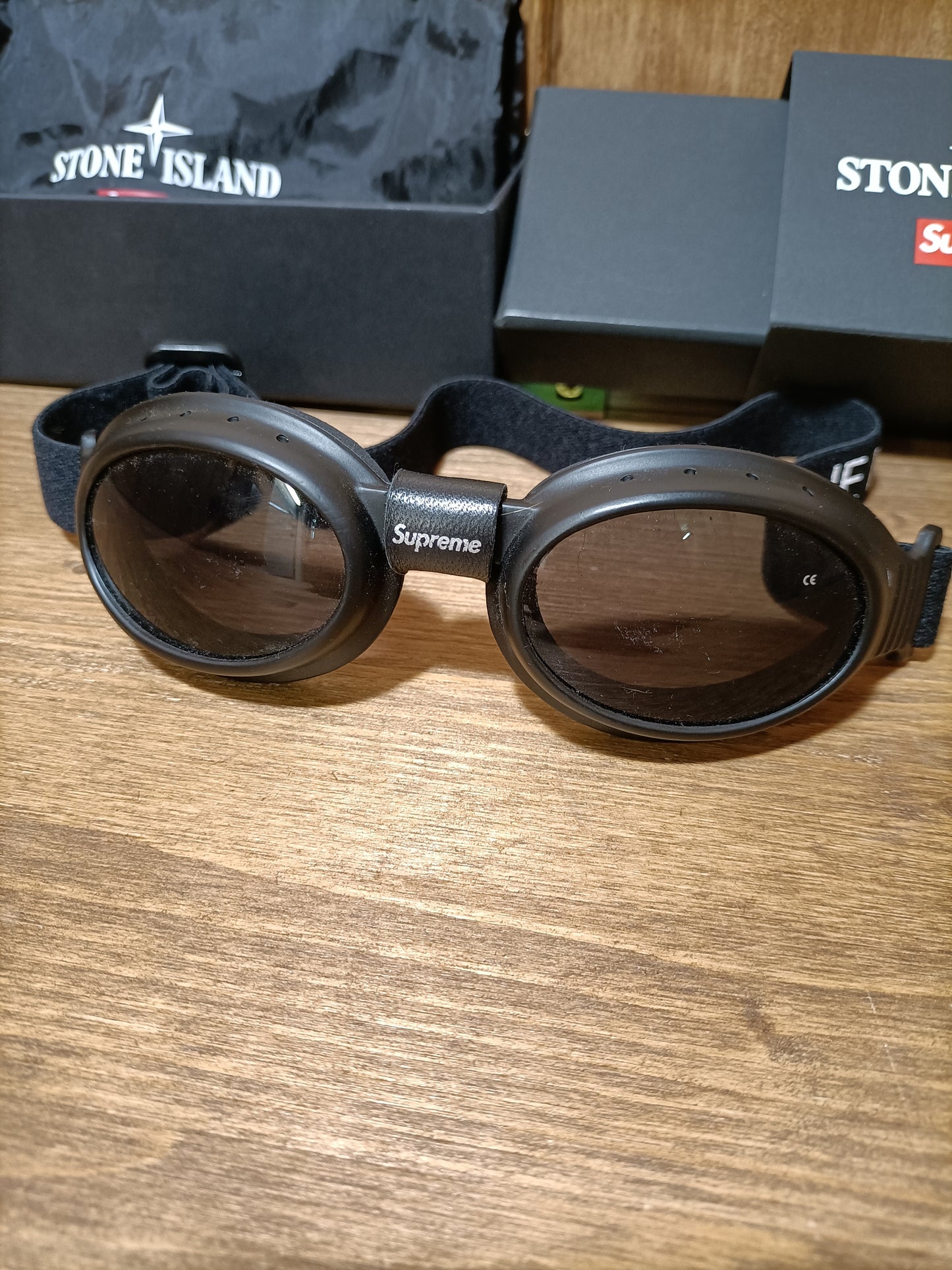 S.I x Supreme glasses