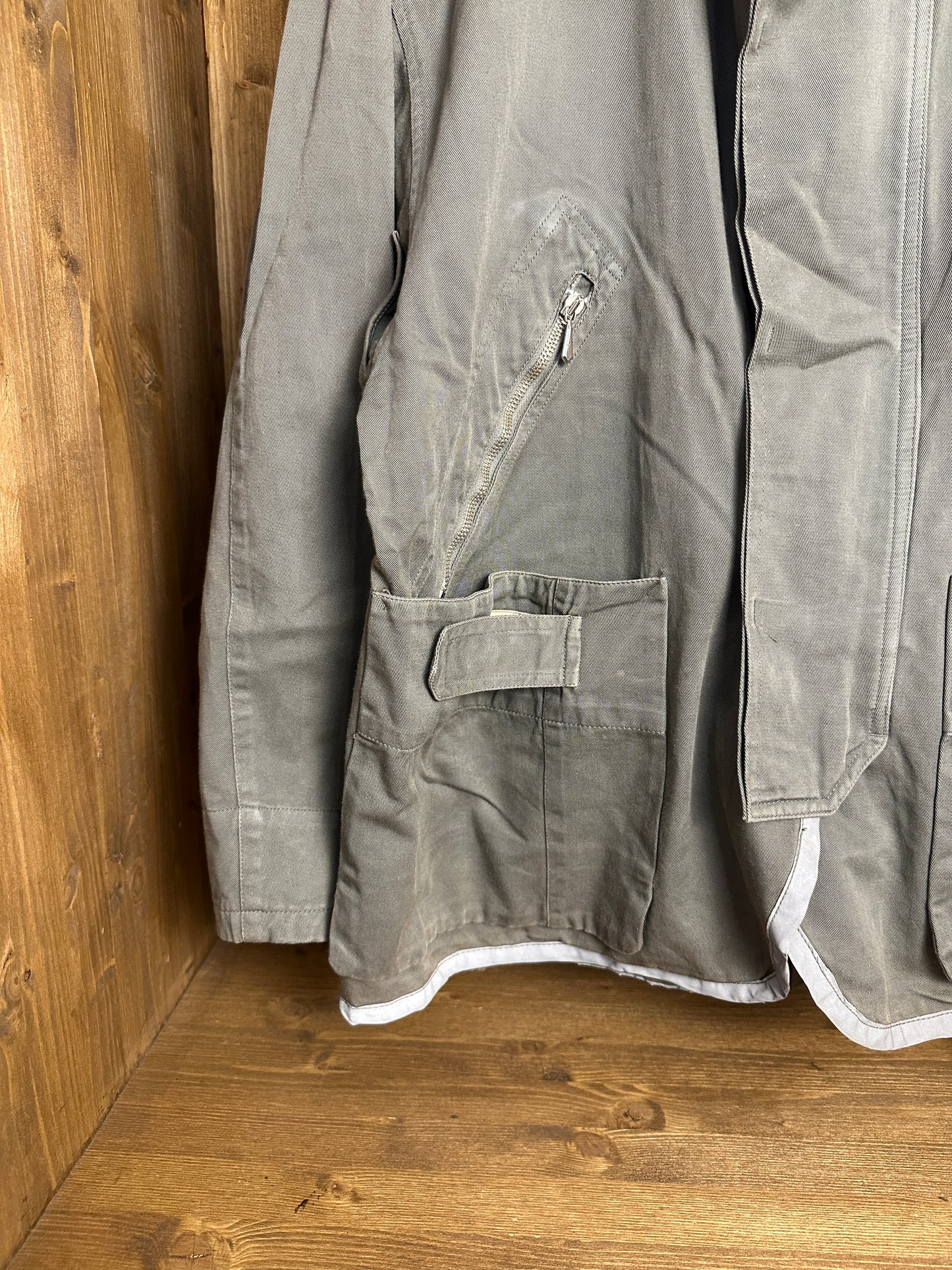 SS84/85 BONEVILLE HUNTING JACKET in Cement Grey
