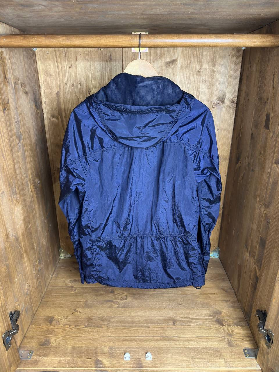 SS2019 NYLON METAL WATRO in Blu