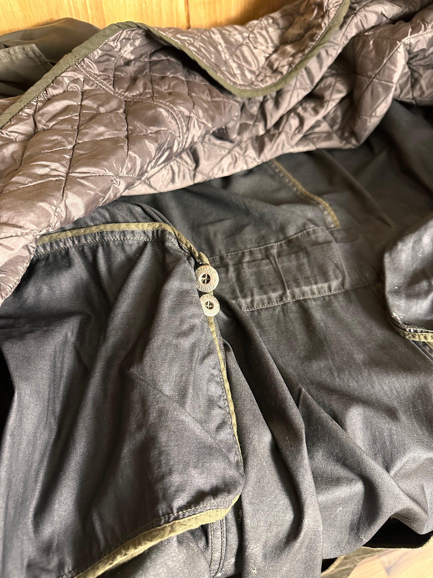 AW 88/89 RUBBERIZED SATIN TRENCH in Terra Brown