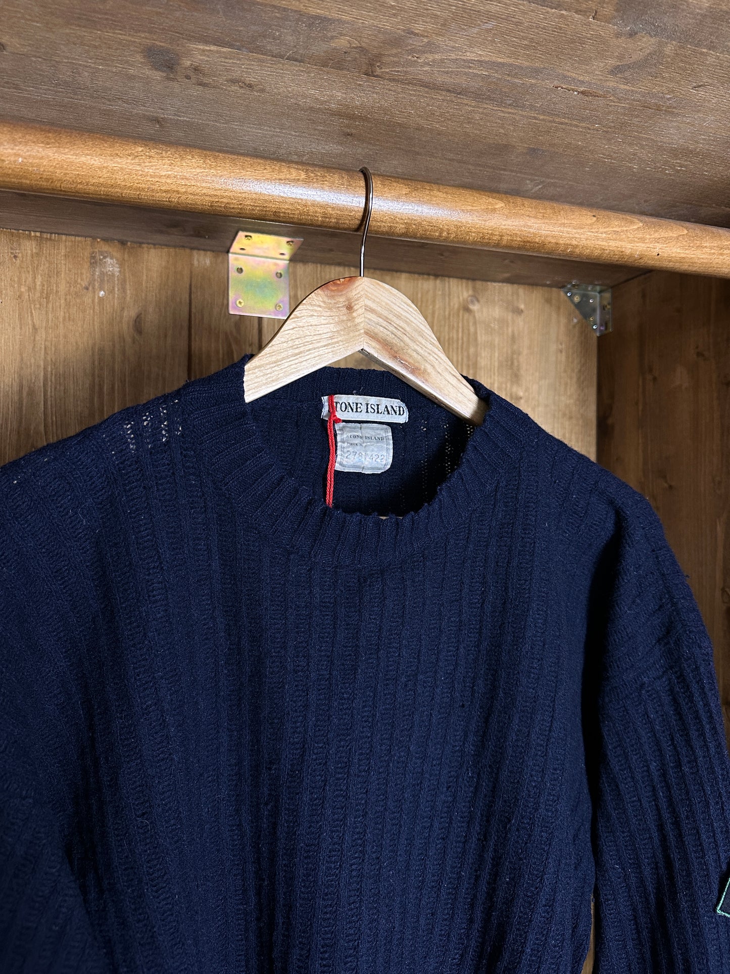 AW92 Wollripppullover in Ozeanblau