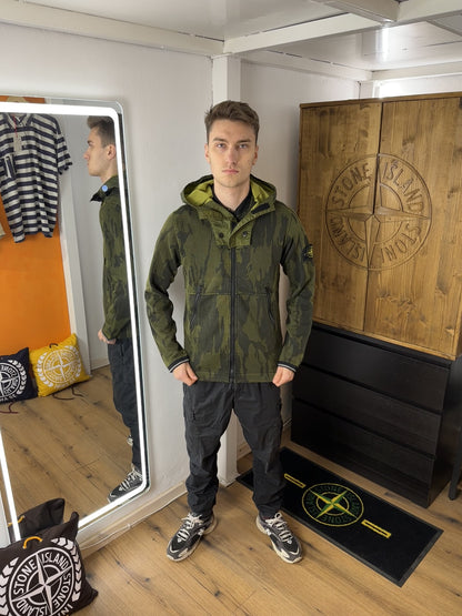 AW15 FLOWING CAMO WATRO HOODIE in Mixed Shades of Green
