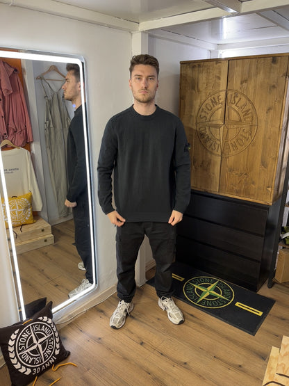 AW19 WOOL JUMPER in Graphite Black