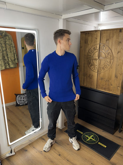 AW23 Wollpullover in Ultramarinblau