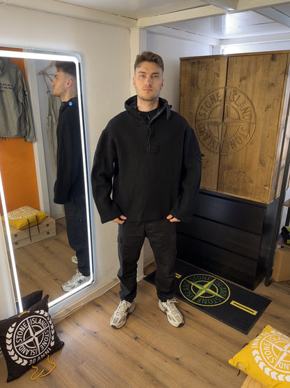 AW98 WOOL HOODIE in Black