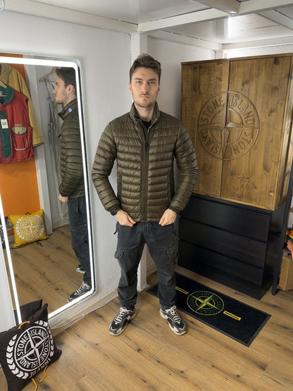 AW15 GARMENT DYED DOWN_26 GR X SQM_N in Green Emerald