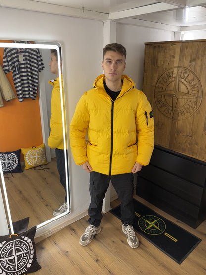 AW22 GARMENT DYED CRINKLE REPS R-NY DOWN in Yellow