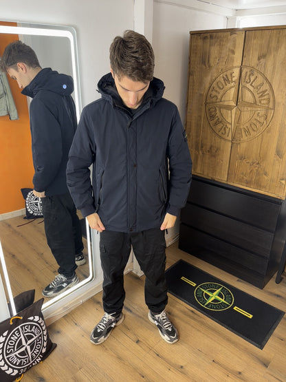 AW23 MICRO TWILL WITH PRIMALOFT INSULATION TECHNOLOGY in Gray Blue